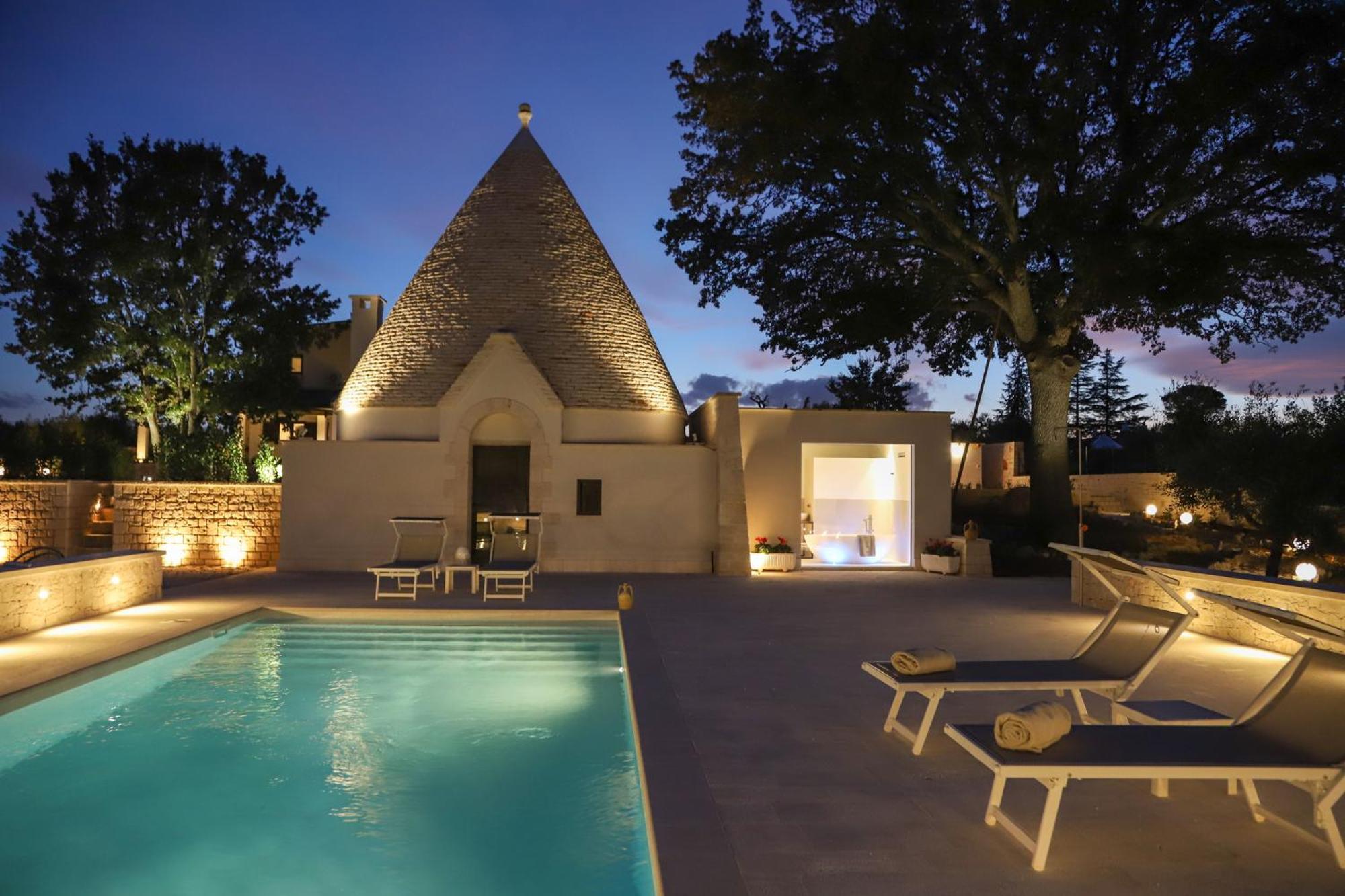 Td Trullo Roverella Charming Trullo With Pool Castellana Grotte Exterior photo