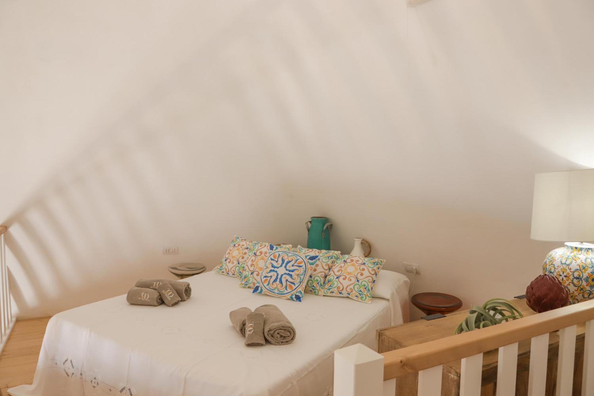 Td Trullo Roverella Charming Trullo With Pool Castellana Grotte Exterior photo